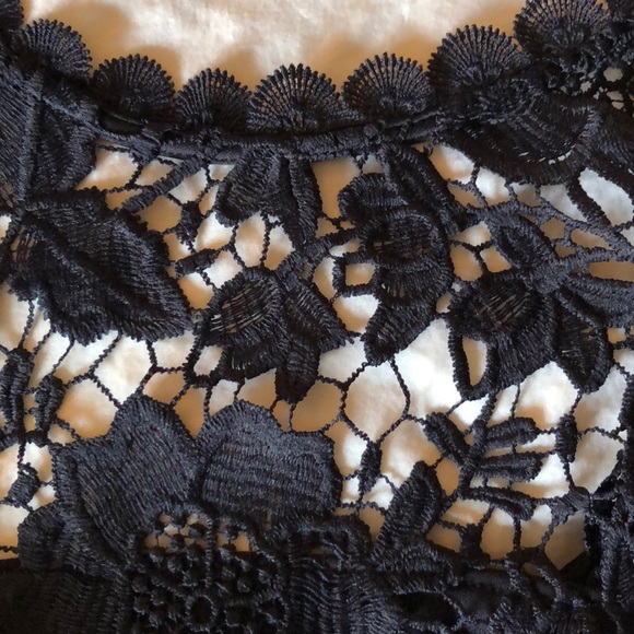 NWT Nanette Lepore Sleeveless Lace Trim Top - Picture 7 of 8